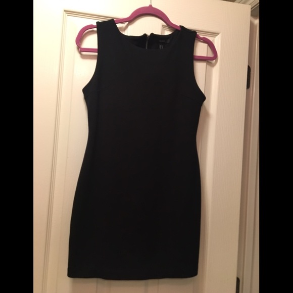 Little black dress - Picture 1 of 3